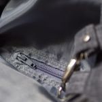Unikatowa torba handmade z ciemnego szarego weluru - 