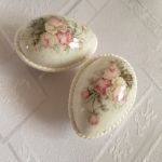 Pisanki  decoupage z różyczkami - Ozdoby wielkanocne