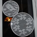 W moim oknie wiosna - zestaw dekoracyjny na okno, rękodzieło na szydełku - 