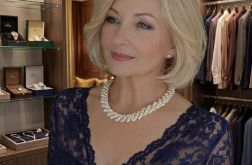 Naszyjnik typu "sznur" z drobnych pereł szklanych – Elegancki skręt