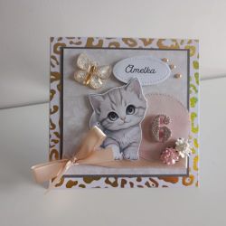Personalizowana kartka na urodziny z kotkiem i  motylkiem