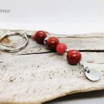 Breloczek z kamieni naturalnych - czerwony - 