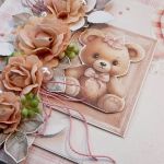 Pudełko na Ptasie mleczko dla dziewczynki - Z dala