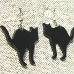 Kolczyki czarny kot, biżuteria z motywem kota - null