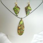 Jaspis zielony i złoty piryt - zestaw biżuterii - 