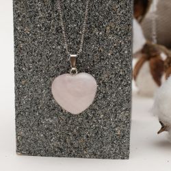 Naszyjnik "Maia" z Kwarcem Różowym - Szept Starożytnej Miłości
