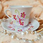 Barwny ręcznie malowany komplet kwiaty 250ml. talerzyk i filiżanka - Ręcznie malowany