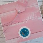 Kartka na Dzień Mamy z uroczymi konikami - Tył kartki i tył etykietki