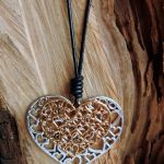 Długi naszyjnik skórzany z "Dwa serca" - Serce srebrne i złote
