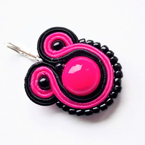 Black&Fuchsia kolczyki sutasz