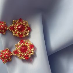 Czerwono złote kolczyki