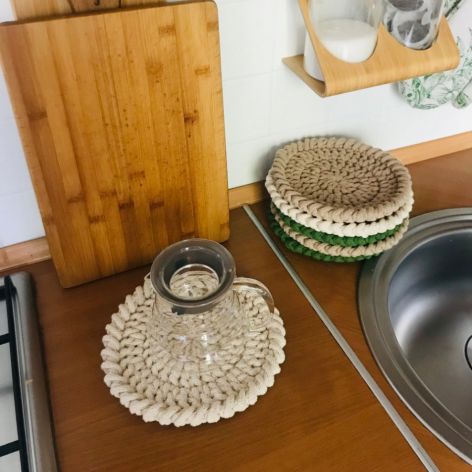Podkładka pod kubek ,2szt.podkładka na stół okrągła 20cm .