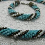 Komplet szydełkowo-koralikowy turkusowy - 