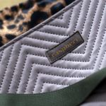 Welurowy pikowany workoplecak mini panterka - 