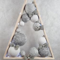 Drewniana prosta choinka w odcieniach popieli LED Handmade