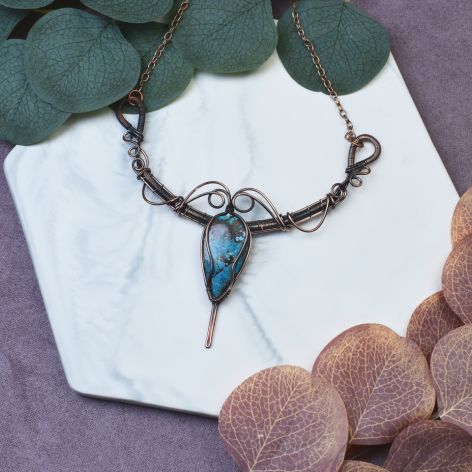 Miedziany naszyjnik wire wrapping z turkusem #496
