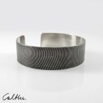 Płótno - metalowa bransoletka (2205-12) - minimalistyczna bransoleta