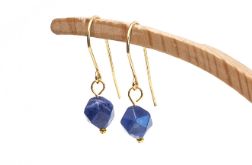 Kolczyki INDRA z Kamieniem naturalnym w złocie.