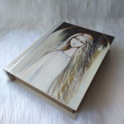 szkatułka-książka świetlisty anioł 