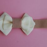 Opaska niemowlęca "Złamana biel z beżem" - 