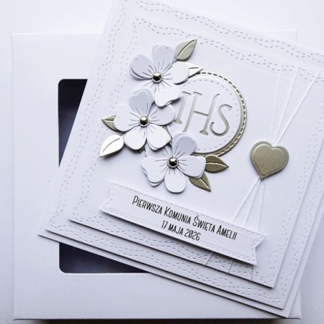 Kartka na Komunię z kwiatami ręcznie robiona