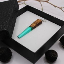 Lagoon Line, drewno i żywica epoksydowa