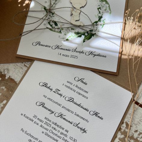 Zaproszenia komunijne dla chłopca z personalizacją konwalie