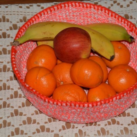 Szydełkowy koszyk na owoce
