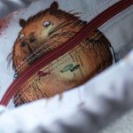 Jasnoszara listonoszka z kominem patchwork - 