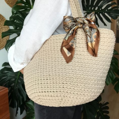 Torebka damska,na ramię, koszyk ze sznurka z apaszką.