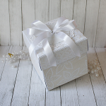 Ślubny Exploding box "White & Cream" z tortem - koronka box1a