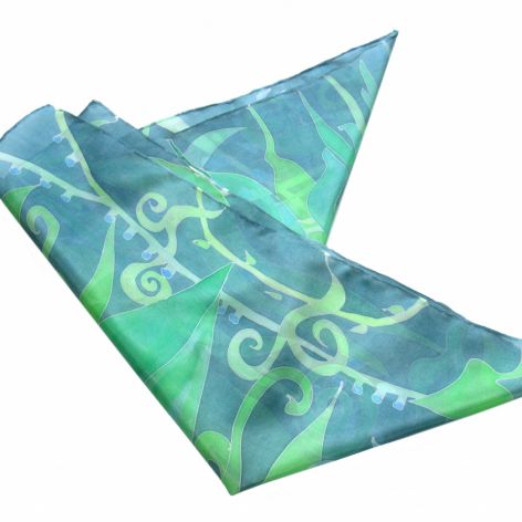 Zielona Wiosenna apaszka  jedwabna malowana