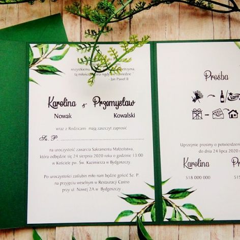 Zaproszenia ślubne w folderze greenery