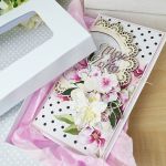 Ślubna kartka z magnoliami w pudełku - 