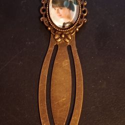 Zakładka do książki - Dziewczyna z kwiatem