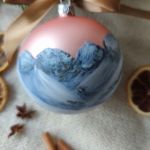 Ręcznie malowana bombka "zimowe Tatry" (6), 10 cm - Druga strona