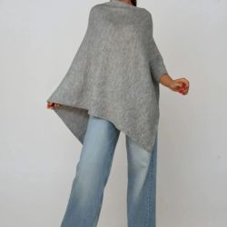 Eleganckie jasno szare ponczo, narzutka damska , otulacz, peleryna
