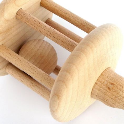 Grzechotka drewniana, zabawka Montessori