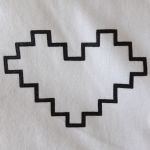 Koszulka ręcznie malowana kwadratowe serce - T-shirt unisex