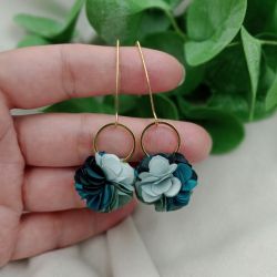 Długie szmaragdowe butelkowe kolczyki kwiaty