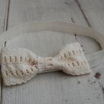 Opaska niemowlęca - Koronkowa w złamanej bieli - 