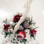 Stroik dekoracja Boże Narodzenie Renifer srebrno-czerwony - Dekoracja na święta