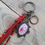 Brelok z kwiatowym medalionem Rose Charm - 4