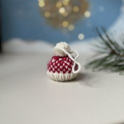 Ozdoba choinkowa, miniczapeczka, biało-różowa