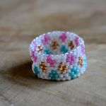 Pierścionek biały w romby 4 - pierścionek biały w romby