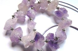 Surowy ametyst, kamień relaksu, naszyjnik