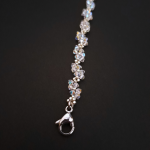 Delikatna Bransoletka Ślubna - kryształkowa bransoletka