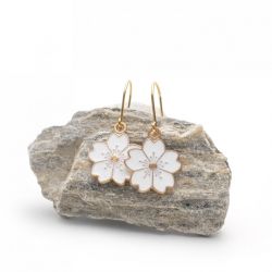 Delikatne kolczyki Fleur kwiatki, pozłacane.