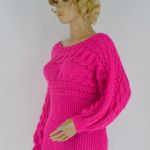 Sweterek w kolorze fuksji. - różowy sweterek