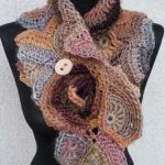 Szalik freeform crochet kolory ziemi - 